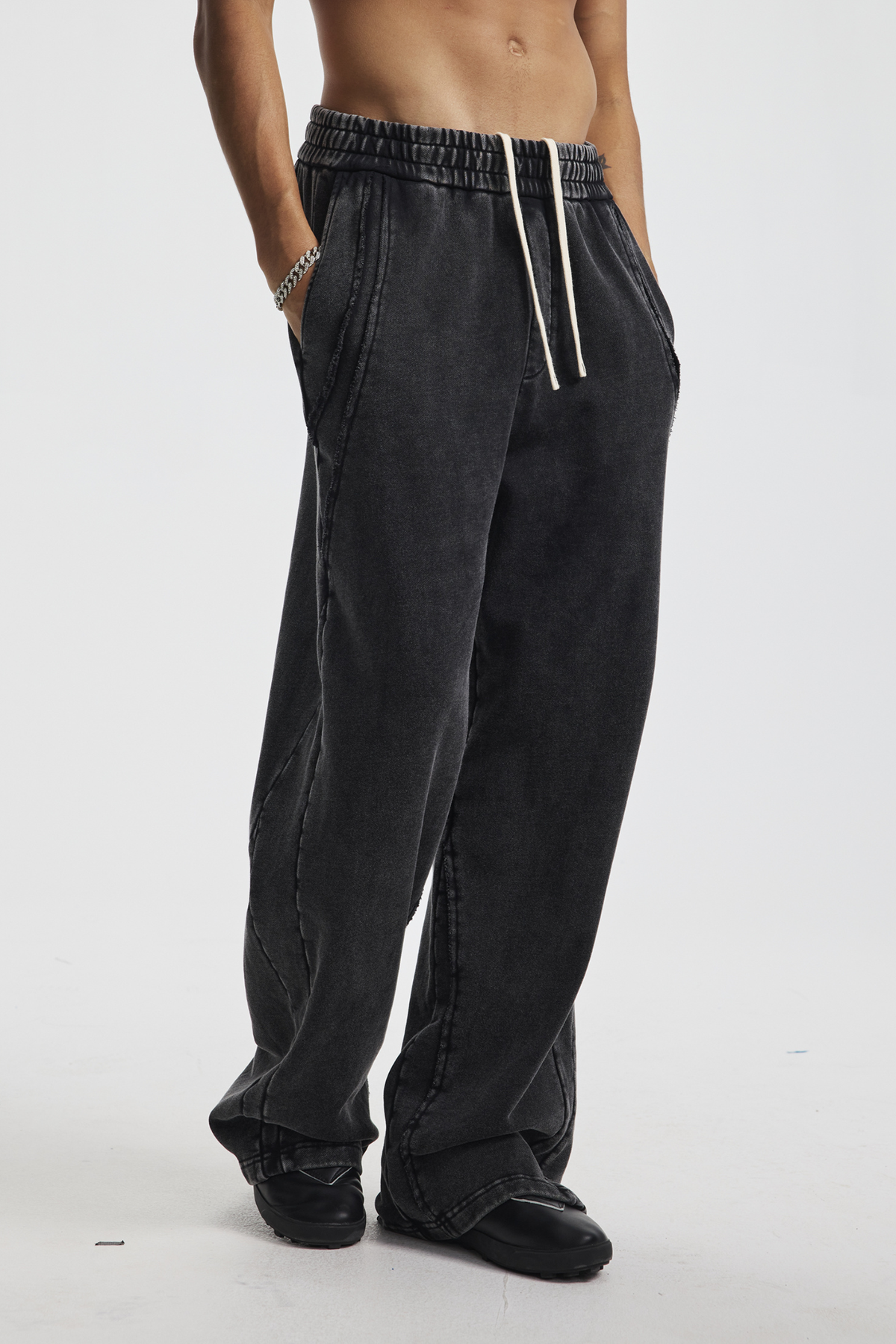 Panelled Wide-Leg Joggers