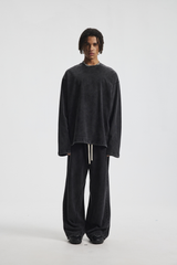 Contrast-Stitch Long-Sleeve T-Shirt – detail view