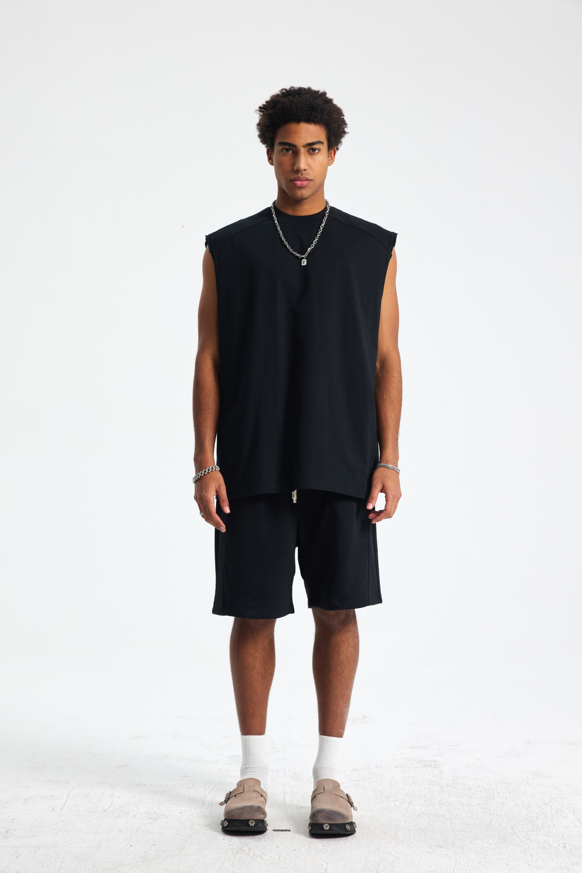 Quick Dry Raw-Edge Sleeveless T-Shirt