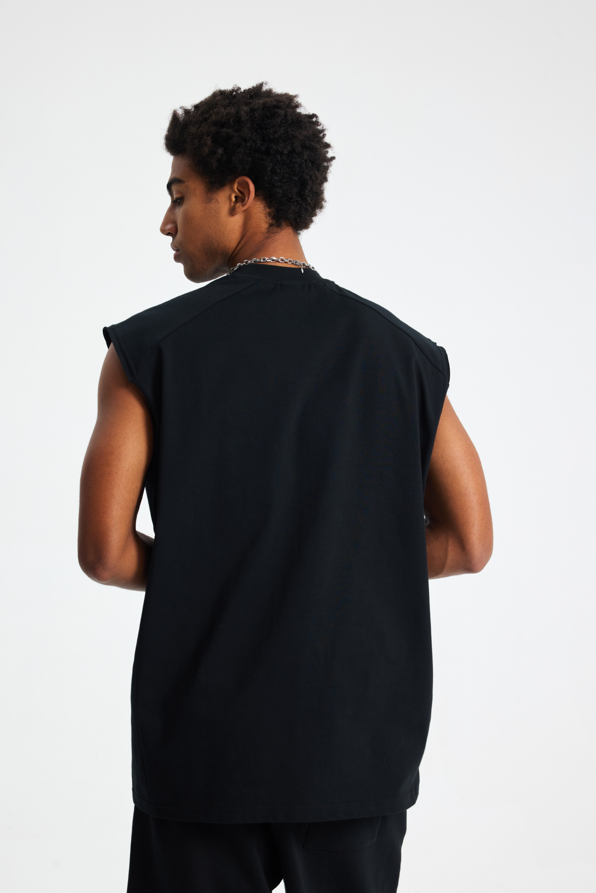 Quick Dry Raw-Edge Sleeveless T-Shirt