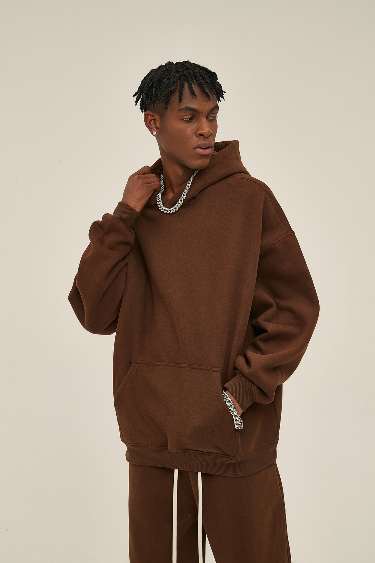 Fleece-Lined Pullover Hoodie – styled product view