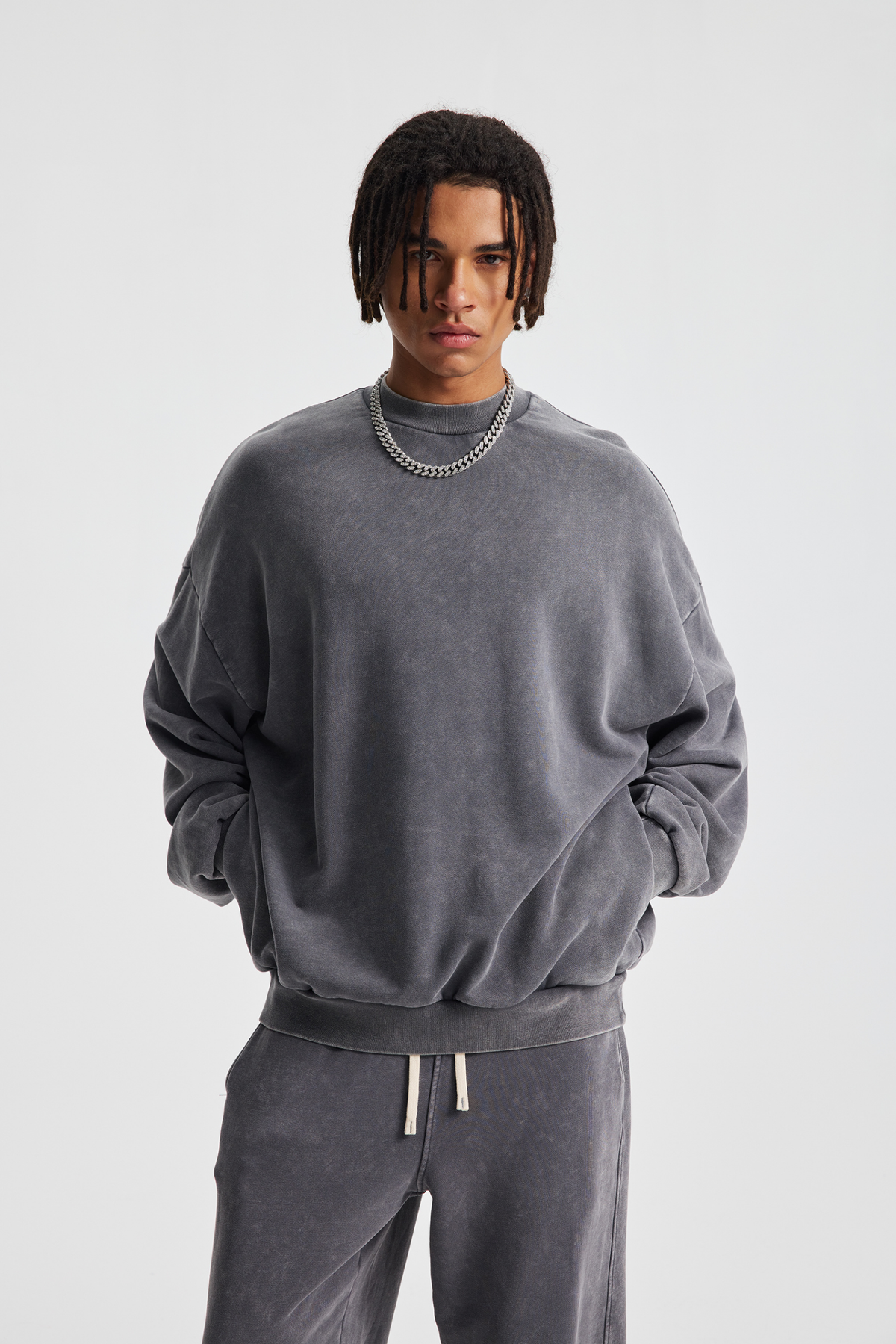 Washed Mock-Neck Sweatshirt